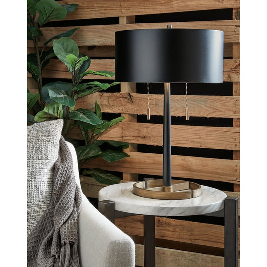 Signature Design by Ashley® Amadell Metal Table Lamp (1/CN).