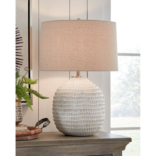 Signature Design by Ashley® Jamon Ceramic Table Lamp (1/CN).