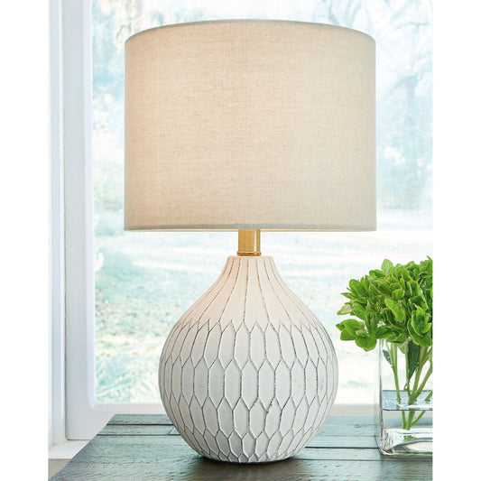 Signature Design by Ashley® Wardmont Ceramic Table Lamp (1/CN).