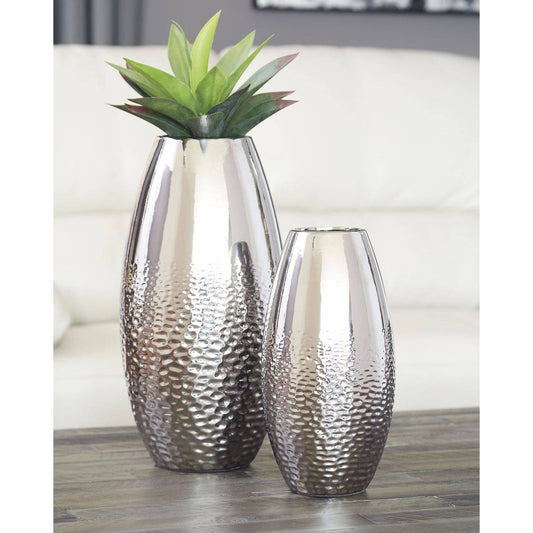 Signature Design by Ashley® Dinesh Vase Set (2/CN).