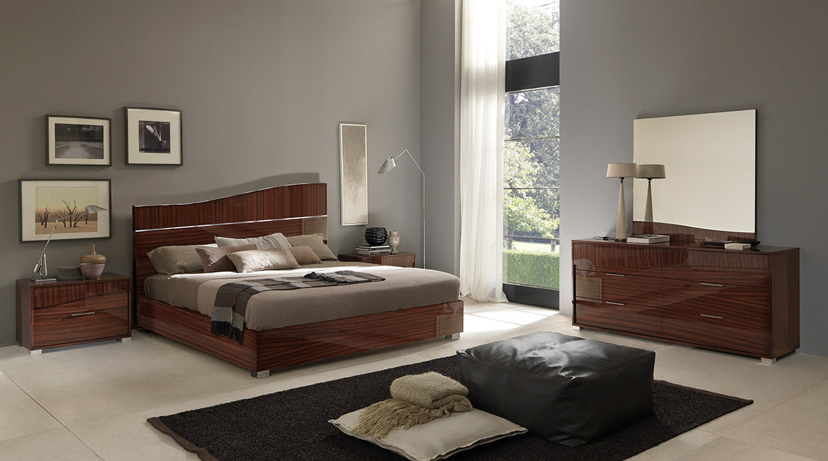 Sogno Modern Glossy Nightstand - View 2