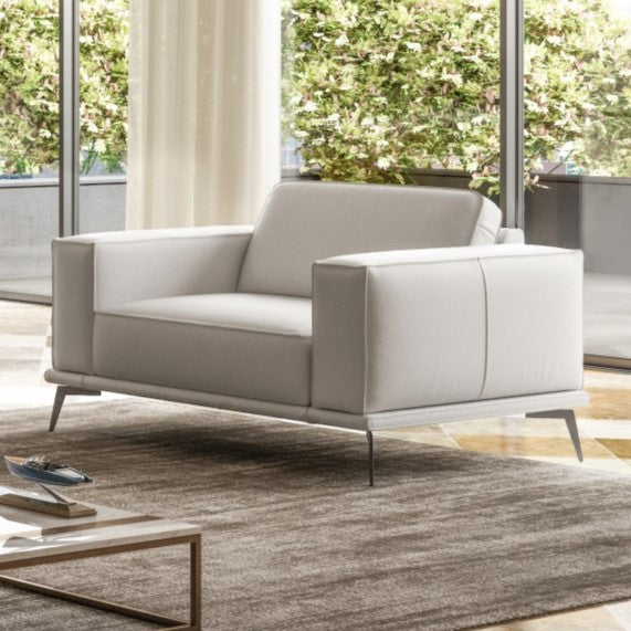 Soho - Contemporary Italian White Leather Armchair
