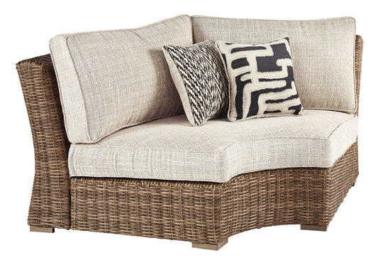 beachcroft-curved-corner-chair-wcushion