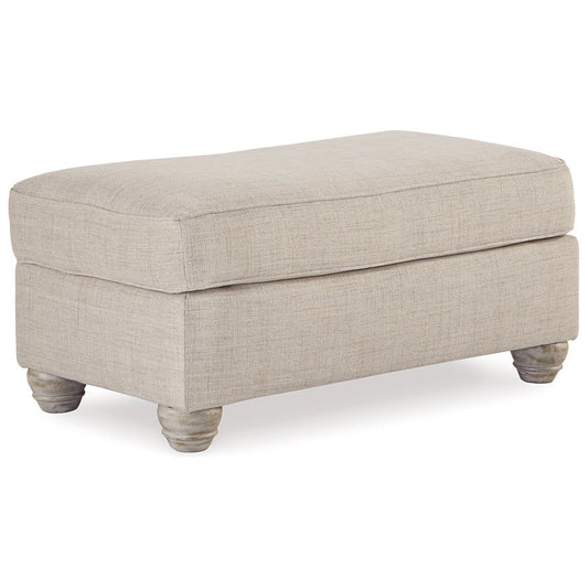 Benchcraft® Traemore Ottoman.