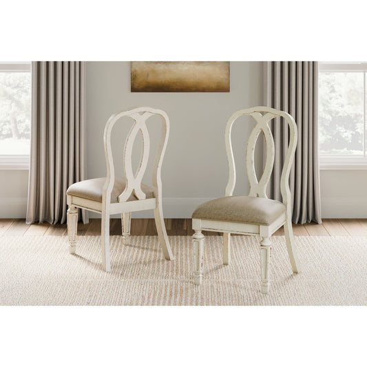 Signature Design by Ashley® Realyn Dining UPH Side Chair (2/CN).