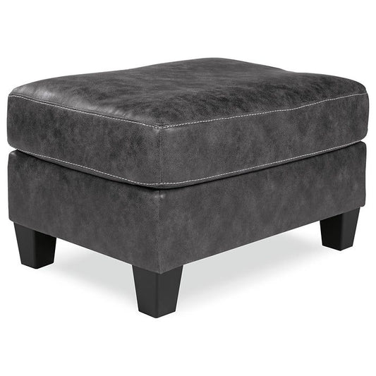 Benchcraft® Venaldi Ottoman.