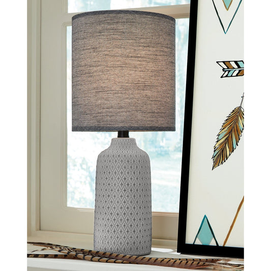 Signature Design by Ashley® Donnford Ceramic Table Lamp (1/CN).