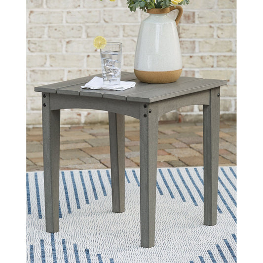 Signature Design by Ashley® Visola Square End Table.