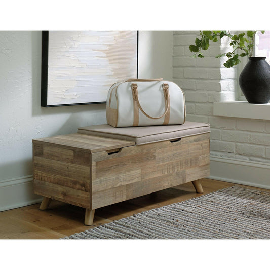 Signature Design by Ashley® Gerdanet Storage Bench.