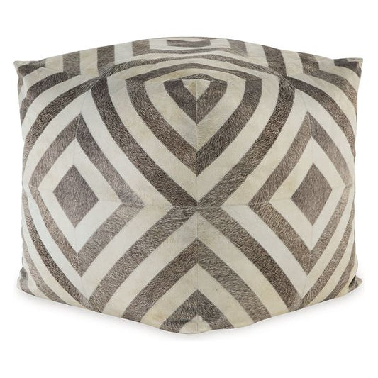 Signature Design by Ashley® Hartselle Pouf.