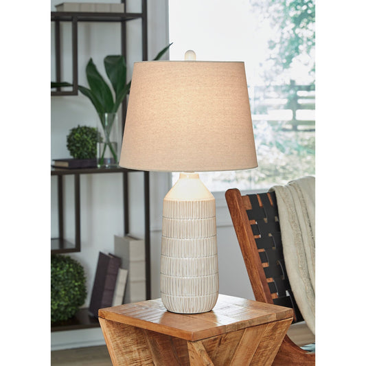 Signature Design by Ashley® Willport Ceramic Table Lamp (2/CN).