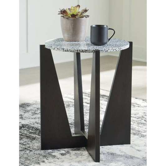 Signature Design by Ashley® Tellrich Accent Table.