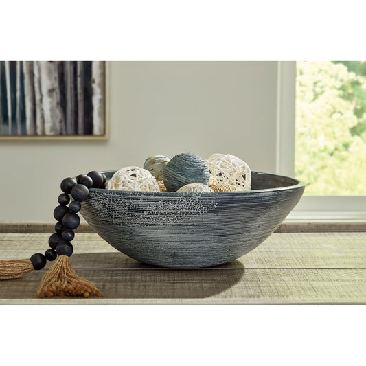 Signature Design by Ashley® Meadie Bowl.