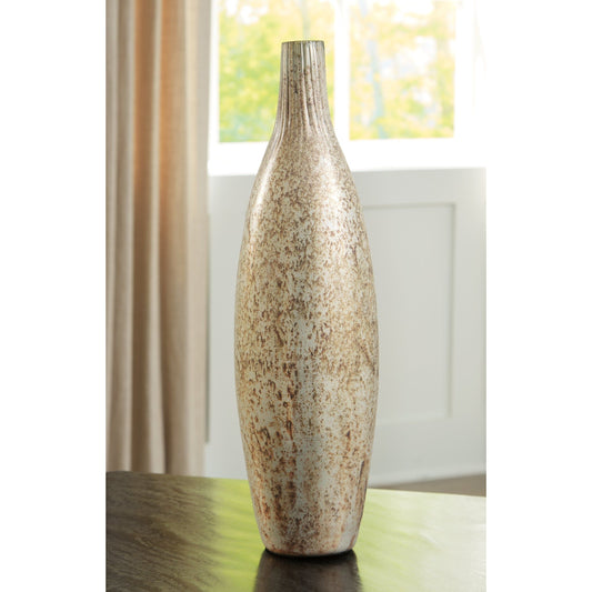 Signature Design by Ashley® Plawite Vase.