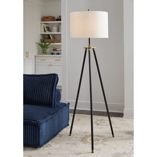 Signature Design by Ashley® Cashner Metal Floor Lamp (1/CN).