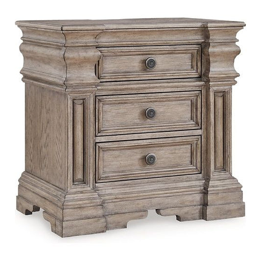 Signature Design by Ashley® Blairhurst Three Drawer Night Stand at   Contempo Furniture  Contempo Furniture Blairhurst Three Drawer Night Stand Signature Design by Ashley®.