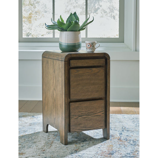 Signature Design by Ashley® Jensworth Accent Table.