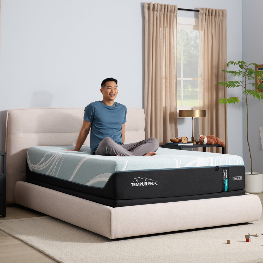 tempur-pedic-luxeadapt-medium-hybrid-queen