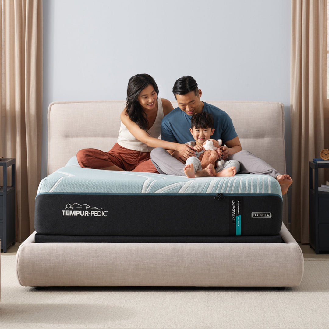 tempur-pedic-luxeadapt-medium-hybrid-queen