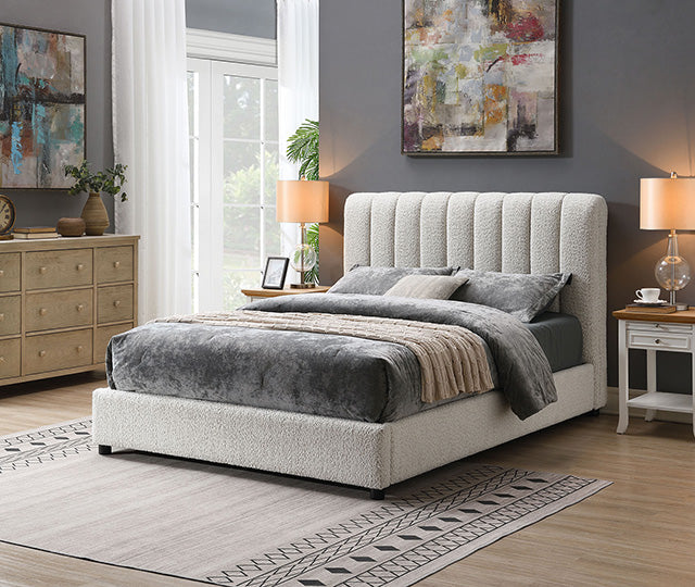 Traverso - Queen Bed
