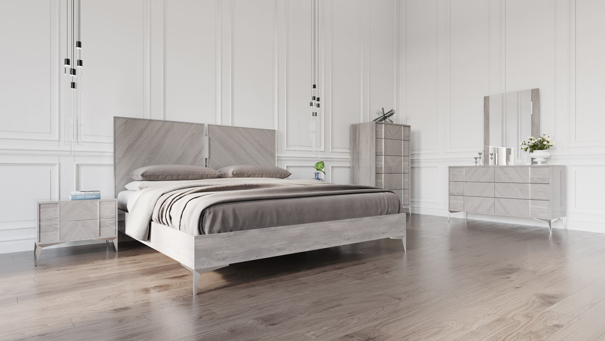 Queen Alexa Italian Modern Grey 4-Piece Bedroom Set