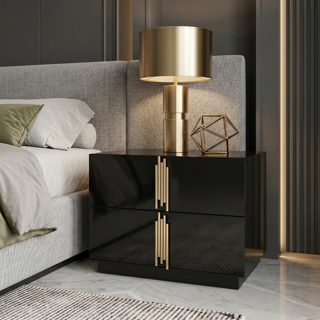 Token Modern Black & Gold 4-Piece Bedroom Set
