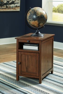 Treytown Chairside End Table - Dark Brown Chair Side Table modern furniture Contempo Furniture