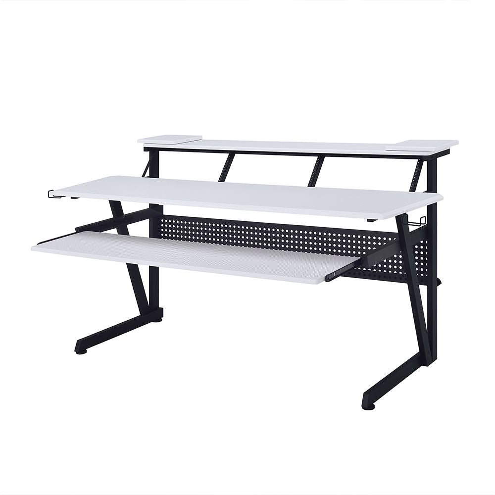 Saida Music Desk – view 2