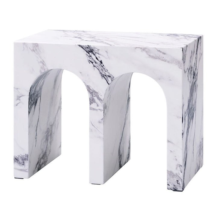 Fritzy End Table – view 2