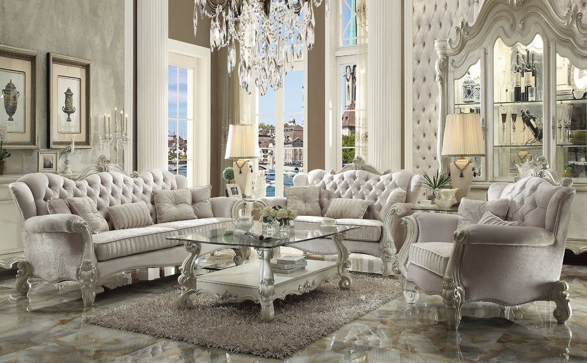 Versailles Sofa with 5 Pillows
