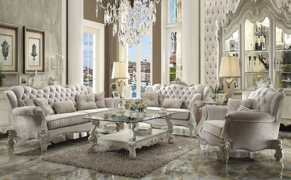Versailles Sofa with 5 Pillows