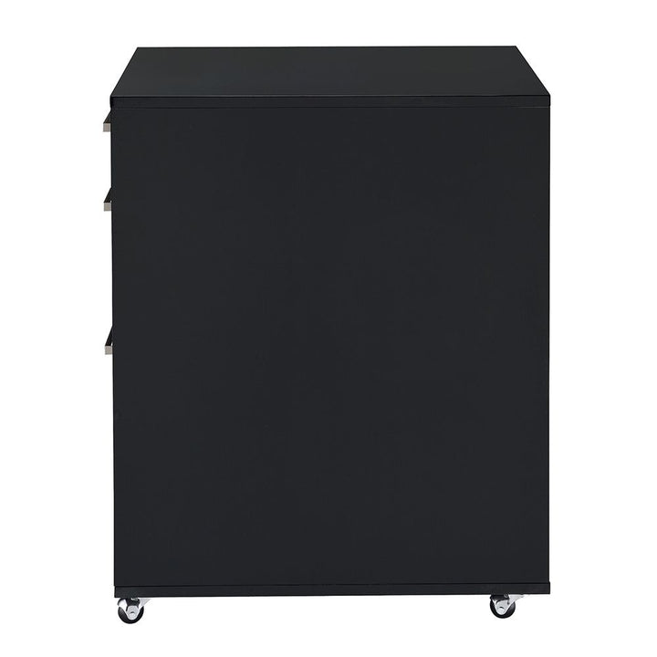 Coleen Cabinet – view 4