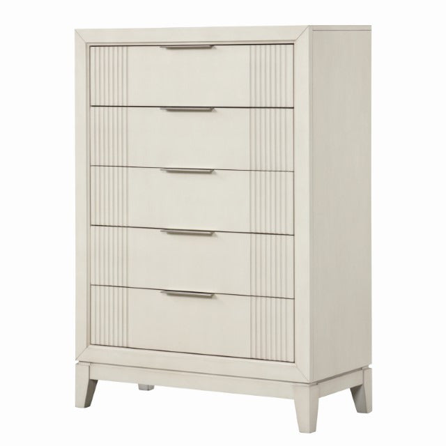 Isadore Chest
