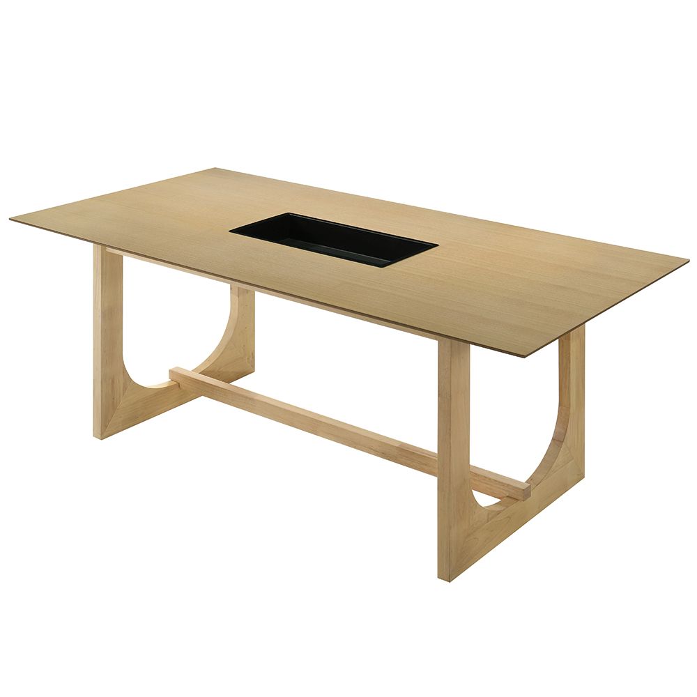Blayde Dining Table – view 2