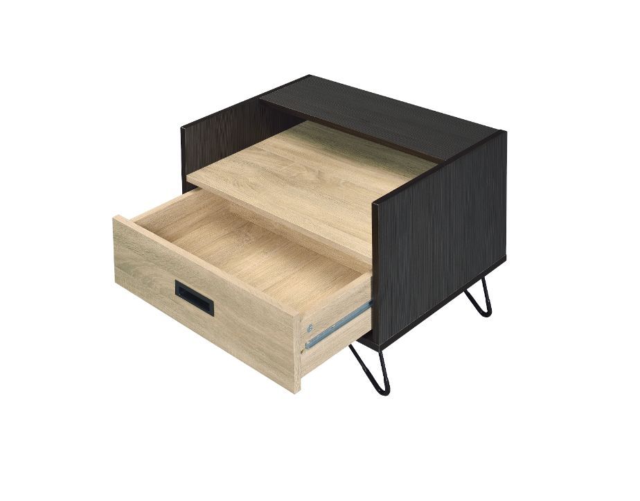 Melkree Accent Table – view 2
