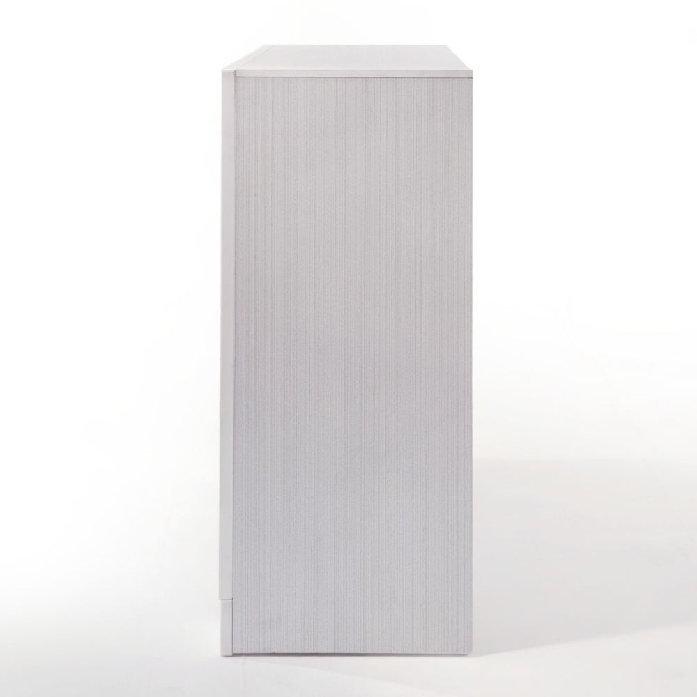 Naima Dresser