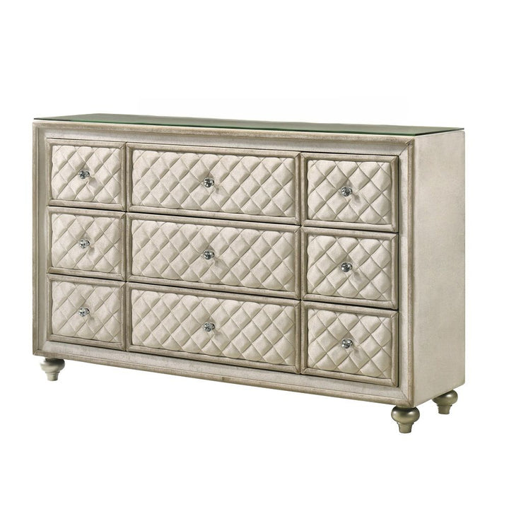 Lucienne Dresser