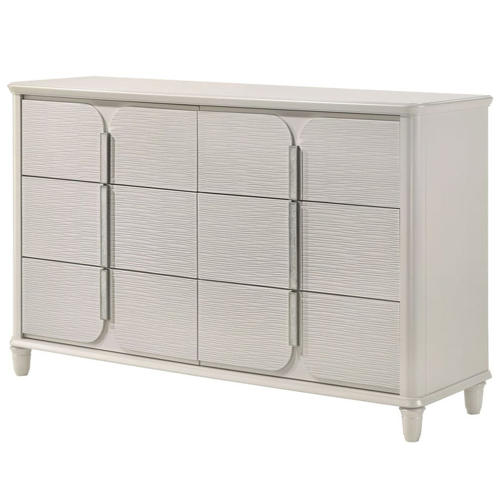 Laveda Dresser