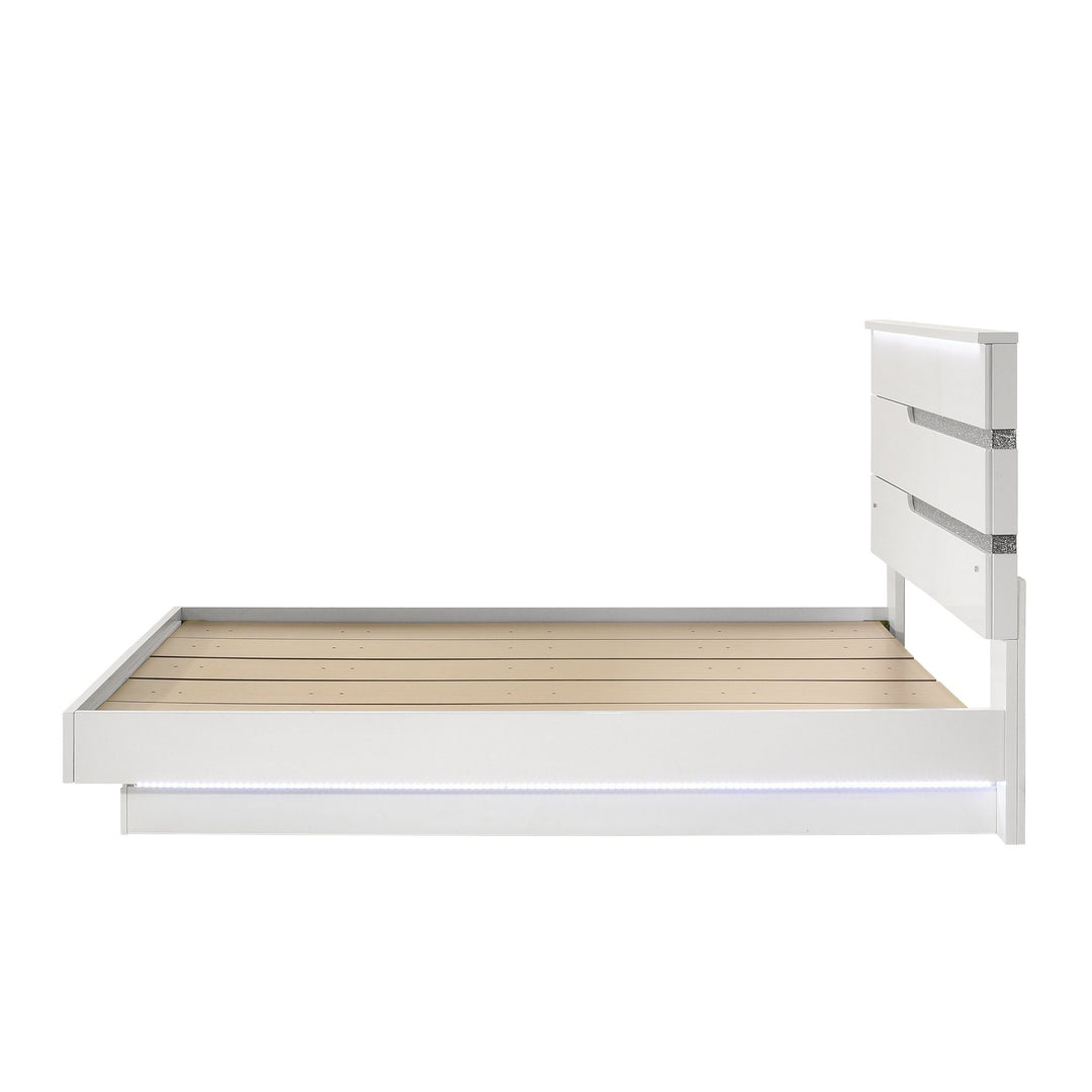 Paradox 5/0 Q Platform Bed Footboard-White