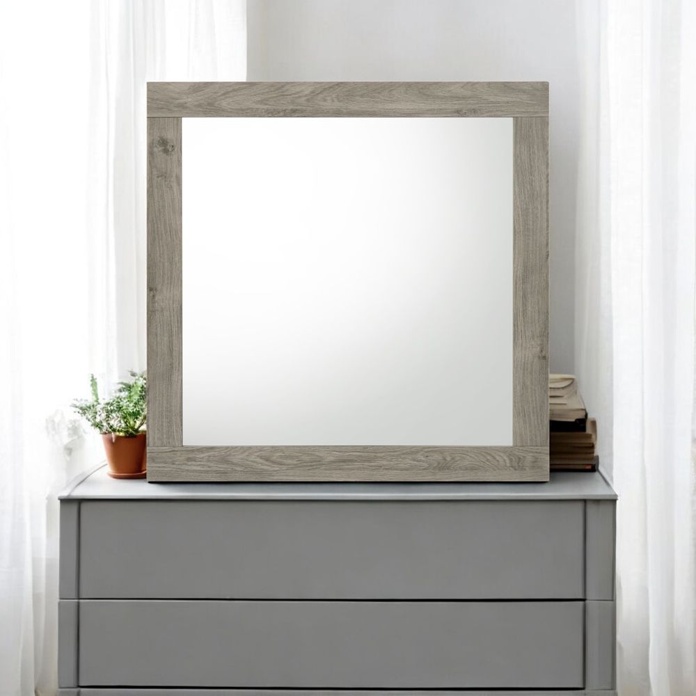 Mari Mirror