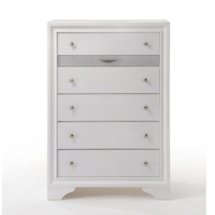 Naima Chest