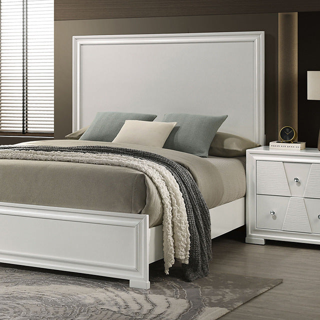 Holsted 4 Pc Queen Bedroom Set