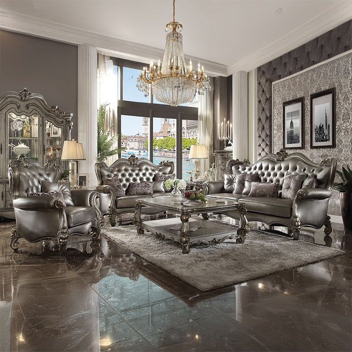 Versailles Chair with 2 Pillows