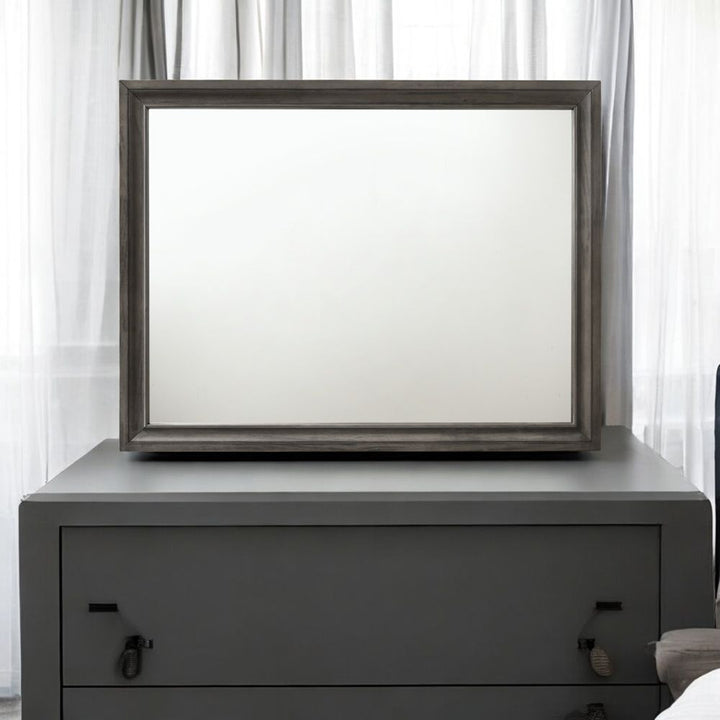 Naima Mirror
