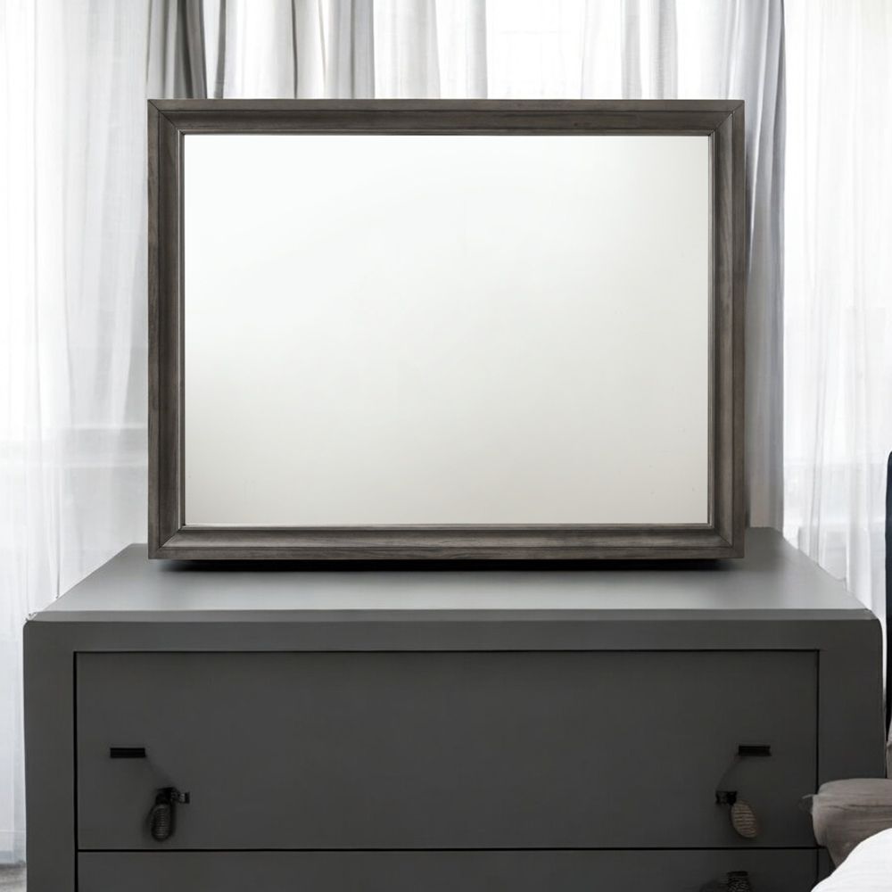 Naima Mirror
