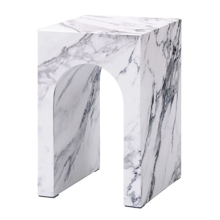 Fritzy End Table – view 2