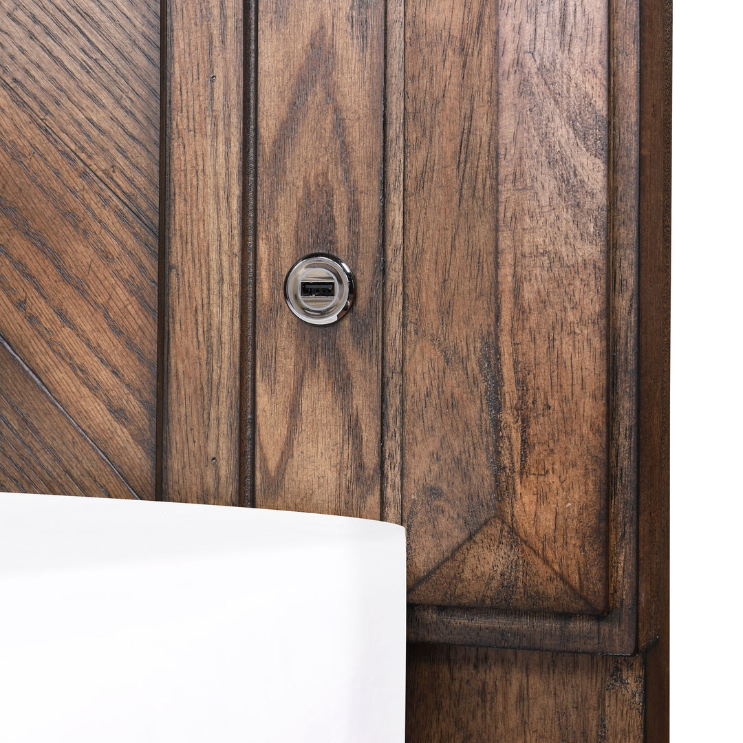 Mar Vista 5/0 Q Headboard-Walnut