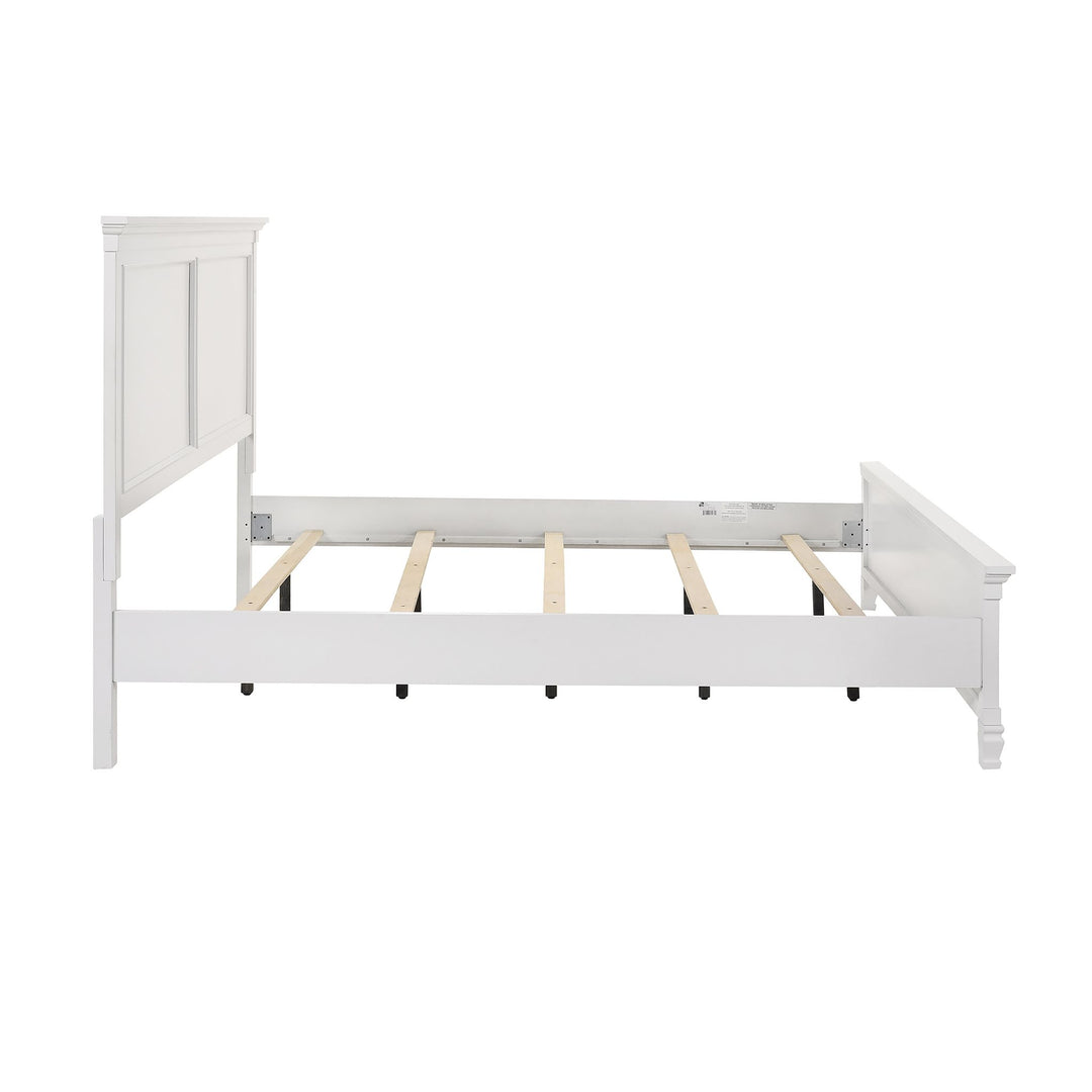 Tamarack 5/0 Q Headboard, Footboard & Slats- White