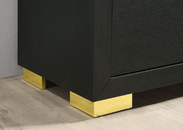 Latimer Dresser - view 4