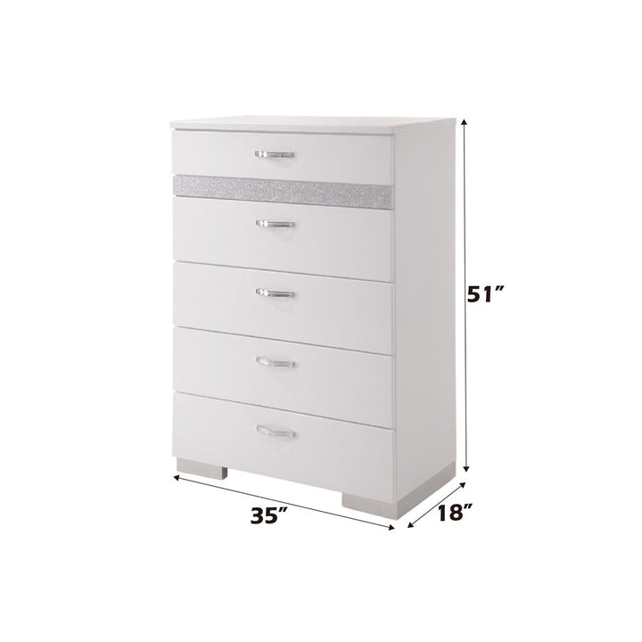 Naima II Chest
